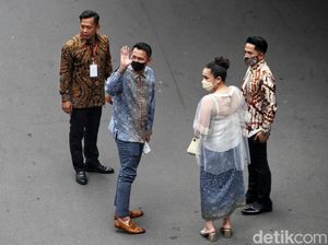 Saat Jokowi Bertemu Keluarga Raffi Ahmad, Cantiknya Nagita Jadi Sorotan