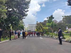 Sultan Hamengkubuwono X Hadiri Akad Nikah Kaesang-Erina