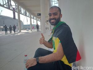 Pencinta Bola dari Kuwait Kuras Tabungan Demi ke Qatar