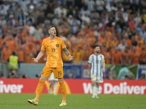 Belanda Perkecil Ketertinggalan dari Argentina Belanda Perkecil Ketertinggalan dari Argentina