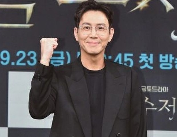 Aktor Korea Choi Won Young/Foto: instagram.com/choiwonyoung76