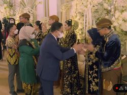 Saat 2 Eks Gubernur DKI Ngantri di Pelaminan Kaesang-Erina