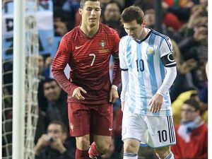 Klub Arab Mau Pinjam Messi, Rivalitas dengan Ronaldo Bisa Hadir Lagi! Klub Arab Mau Pinjam Messi, Rivalitas dengan Ronaldo Bisa Hadir Lagi!