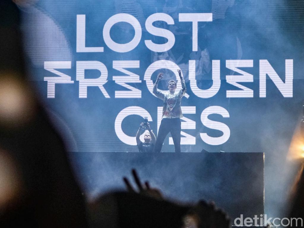Musik Tropical House Lost Frequencies Curi Hati Penonton DWP