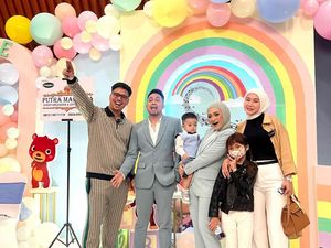 Saat Frans, Nathalie Holscher dan Marissya Icha Foto Bareng