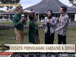 Hadiri Resepsi Kaesang, Omesh: Gimana Bro Tangan Pegel?