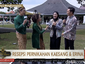 Hadiri Resepsi Kaesang, Omesh: Gimana Bro Tangan Pegel? Hadiri Resepsi Kaesang, Omesh: Gimana Bro Tangan Pegel?