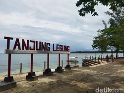 Cuaca Ekstrem di Akhir Tahun, Kunjungan Wisatawan ke Pandeglang Menurun