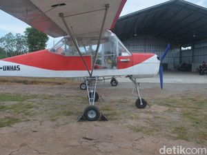 Pesawat Montir Tamatan SD Ditarget Terbang saat HUT Pinrang Februari 2023 Pesawat Montir Tamatan SD Ditarget Terbang saat HUT Pinrang Februari 2023