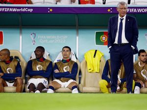 Pelatih Portugal Tak Menyesal Cadangkan Ronaldo