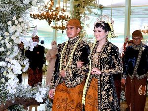 Mengenal Paes Pernikahan Adat Jawa Beserta Corak dan Maknanya Mengenal Paes Pernikahan Adat Jawa Beserta Corak dan Maknanya