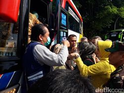 Tamu Tasyakuran Kaesang-Erina Dicek Suhu Tubuh Sebelum ke Mangkunegaran