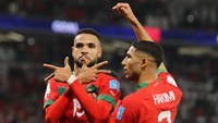 GOL! Attiat-Allah mengirim umpan dari sayap kiri ke kotak penalti, lalu diselesaikan Youssef En-Nesyri dengan tandukan ke gawang Portugal. Maroko memimpin 1-0.
