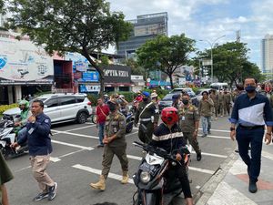 Isu SDN Pocin 1 Digusur Hari Ini, Satpol PP Berdatangan ke Lokasi Isu SDN Pocin 1 Digusur Hari Ini, Satpol PP Berdatangan ke Lokasi