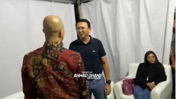 Potret Pertemuan Perdana Ahmad Dhani dan Ahok, Penuh Tawa hingga Tukar Nomor HP