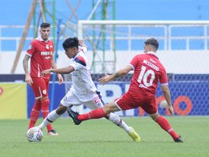 Susunan Pemain Arema FC vs Dewa United: Gustavo dan Alex Adu Tajam Susunan Pemain Arema FC vs Dewa United: Gustavo dan Alex Adu Tajam