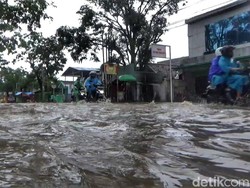 Sekda Bandung Geram Ada Oknum Sengaja Sumbat Tali Air