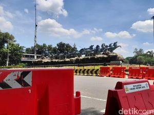 BEM SI Demo di Patung Kuda Siang Ini, 1.611 Polisi Disiagakan BEM SI Demo di Patung Kuda Siang Ini, 1.611 Polisi Disiagakan