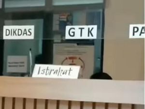 Layanan Kantor Disdik Makassar Disoroti Tutup saat Jam Kerja