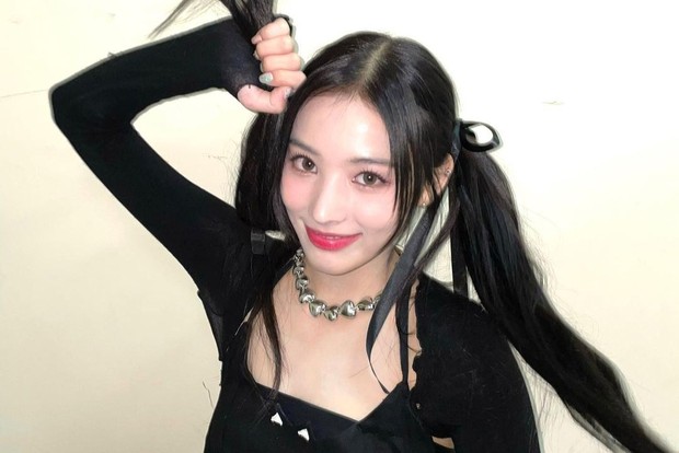 MBTI Jinni adalah ENFP yang mudah bergaul / Foto: instagram.com/nmixx_official MBTI Jinni adalah ENFP yang mudah bergaul / Foto: instagram.com/nmixx_official