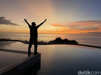 Menikmati Indahnya Senja di Pulau Sumba