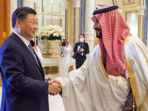 Xi Jinping Telepon Putra Mahkota Arab Saudi: Hormuz Harus Dibuka!