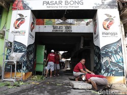 Disulap Jadi Night Shopping, Pasar Bong Surabaya Mulai Berbenah