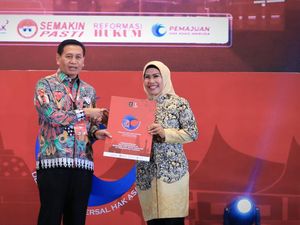 Bupati Serang Raih Penghargaan di Peringatan Hari HAM Ke-74