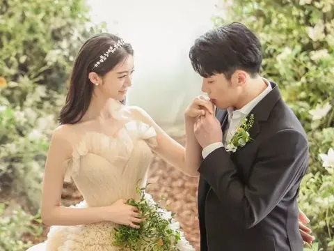 Potret pernikahan Hyerim eks Wonder Girl dan Shin Min Chul