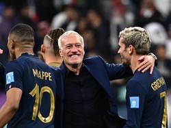 Deschamps: Prancis Samai Rekor Brasil? Jangan Buru-buru