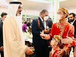 Gemas! Putra MBZ Sapa Jan Ethes di Pernikahan Kaesang dan Erina