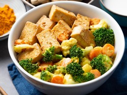 Resep Tumis Tahu Sayuran Bumbu Kacang yang Gurihnya Nampol