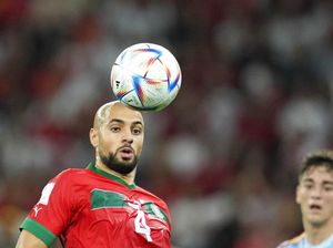 Man United Dapat Saingan dari Arab Saudi untuk Datangkan Amrabat! Man United Dapat Saingan dari Arab Saudi untuk Datangkan Amrabat!
