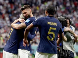 Dear Prancis, Awas Diterkam Singa Atlas