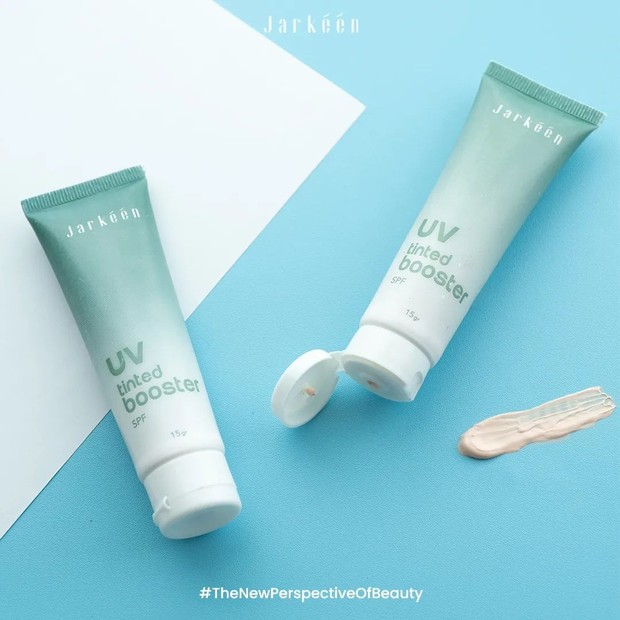 Tinted sunscreen/Foto: instagram.com/jarkeen_ tinted sunscreen
