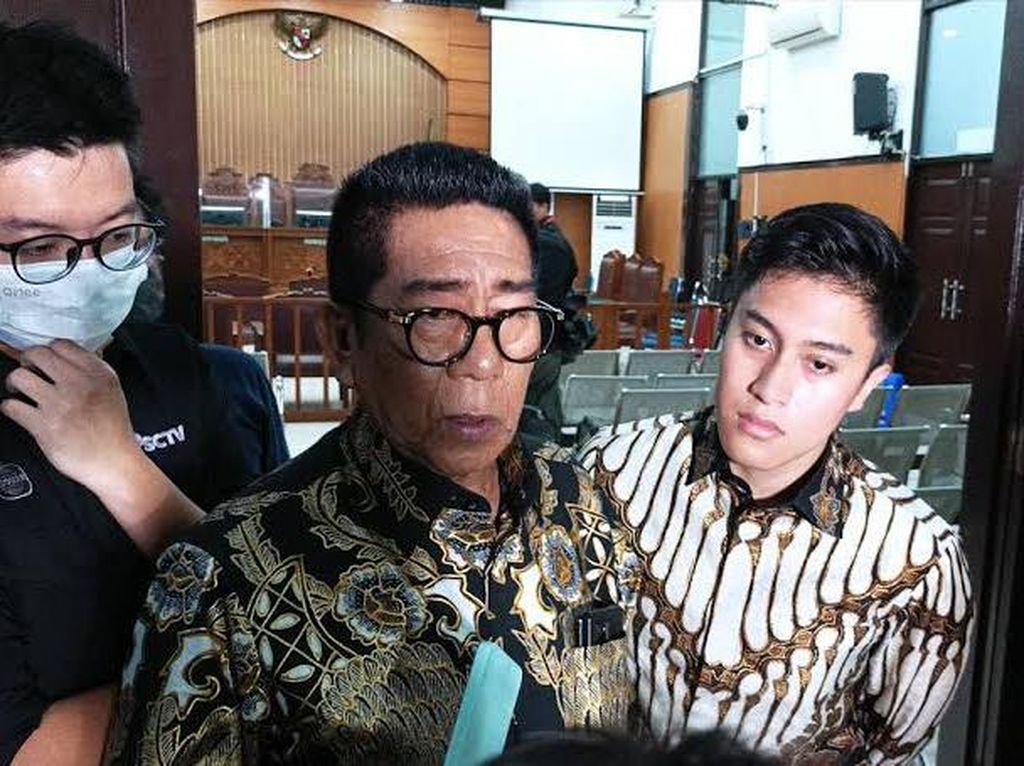 Henry Yoso Dampingi Kelanjutan Kasus Penggelapan-Penipuan Henry Yoso Dampingi Kelanjutan Kasus Penggelapan-Penipuan