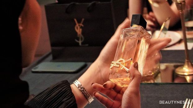Indulge in Gold intimate gathering & experience session of pop up store YSL Beauty