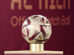 Al Hilm merupakan bahasa Arab yang memiliki arti mimpi. Penggunaan nama itu merupakan kesinambungan dari bola yang selama ini digunakan, yakni Al Rihla yang berarti perjalanan. Katelyn Mulcahy/FIFA/Getty Images  