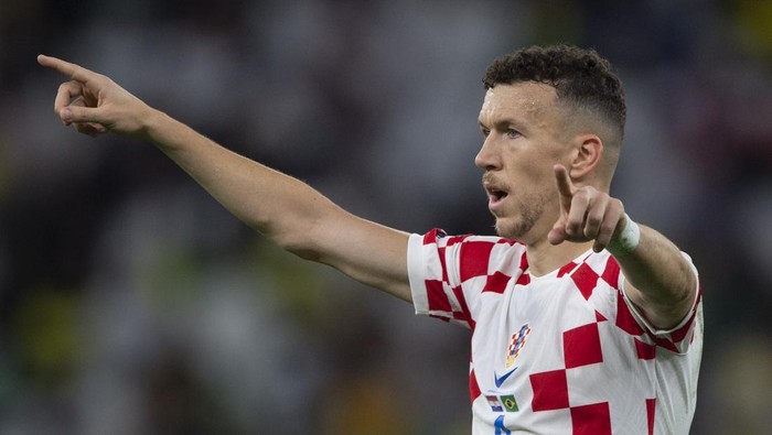 AL RAYYAN, QATAR - DECEMBER 09: Ivan Perisic of Croatia during the FIFA World Cup Qatar 2022 quarter final match between Croatia and Brazil at Education City Stadium on December 9, 2022 in Al Rayyan, Qatar. (Photo by Visionhaus/Getty Images)