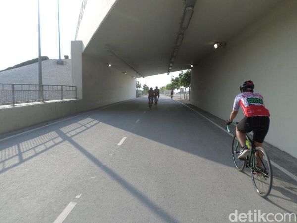 Rupa Jalur Sepeda Terpanjang di Dunia