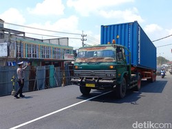 Rampung Diperbaiki, Jembatan Plaosan Lamongan Sudah Bisa Dilewati