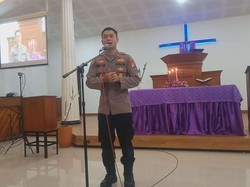 Jamin Keamanan Natal, Kapolsek Jagakarsa Sebar Nomor HP ke Pengurus Gereja