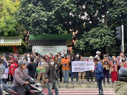 Mahasiswa Dukung Siswa SDN Pocin 1, Tolak Pemkot Depok Gusur Sekolah