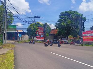 4 Hari Padam, Traffic Light Jalan Veteran Karangasem Tak Kunjung Diperbaiki 4 Hari Padam, Traffic Light Jalan Veteran Karangasem Tak Kunjung Diperbaiki