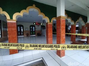 Perusakan Masjid di Salaman Magelang: Awal Kejadian Hingga Pelaku Ditangkap Perusakan Masjid di Salaman Magelang: Awal Kejadian Hingga Pelaku Ditangkap