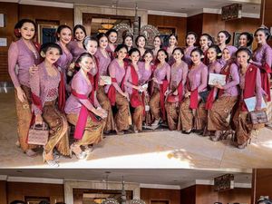 Foto: Gaya 34 Puteri Indonesia 2022 Jadi Bridesmaid Erina dan Kaesang Foto: Gaya 34 Puteri Indonesia 2022 Jadi Bridesmaid Erina dan Kaesang