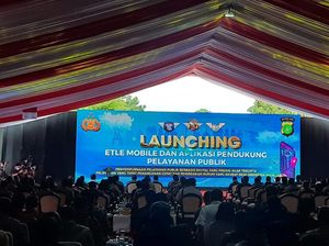 Polda Metro Luncurkan 11 e-TLE Mobile, Jamin Penindakan Tak Pandang Bulu Polda Metro Luncurkan 11 e-TLE Mobile, Jamin Penindakan Tak Pandang Bulu