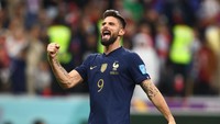 Olivier Giroud jadi top skor Prancis sepanjang masa. Dirinya sudah koleksi 53 gol, lewati raihannya Thierry Henry dengan 51 gol (Getty Images)