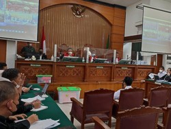 Eliezer Pilih Tatap Muka dengan Sambo, Pengunjung Sidang Tepuk Tangan