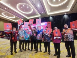 Surabaya Dapat Penghargaan Kemenkumham Sebagai Kota Peduli HAM